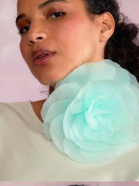 Cynthia Rowley Women's Organza Flower Tie Sash Necklace Belt NWT 105 MINT GREEN